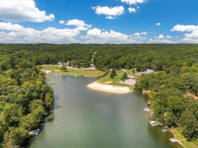 Lake Wauwanoka Lot Sale Pending in Hillsboro Missouri