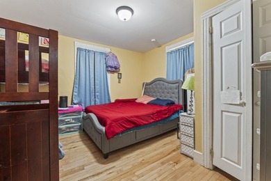 Prime 5-unit multifamily investment opportunity in Portland's - photo 7