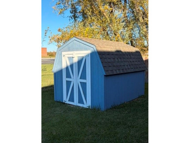 Seller offering $5000 to use towards closing costs or new