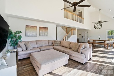 Wake up to breathtaking waterfront views in this beautifully - photo 9