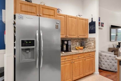 Welcome to this beautifully maintained single-family home - photo 13