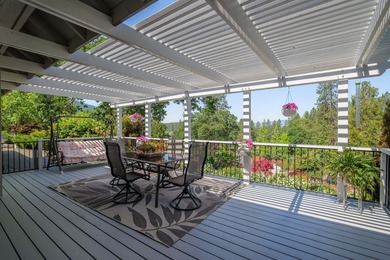 Experience luxury Southern Oregon living at this private, gated - photo 17