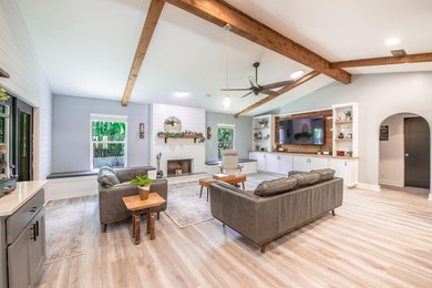 Fully upgraded Jupiter Farms retreat on 1.09 acres with NO HOA - photo 3