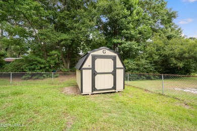 Fully renovated and move-in ready! This beautifully updated - photo 33