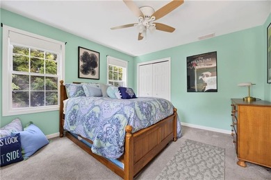 Welcome to this beautifully updated 4-bedroom, 3 full-bath - photo 38