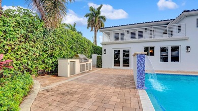 Yachtsman Dream!! 225' of dock space, point lot, deep water - photo 44