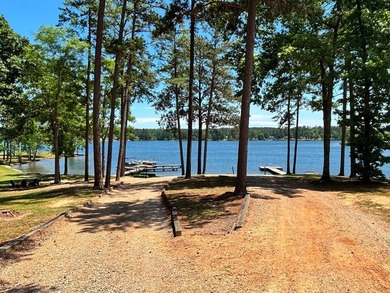 Searching for a lakeside getaway that hits all the high notes - photo 48