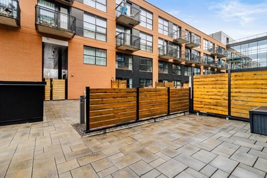 EDWIN | Loft avec mezzanine au coeur du quartier prise du marche - photo 13