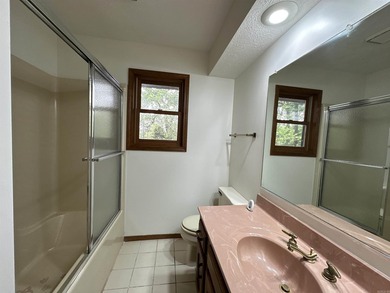 Discover the perfect blend of comfort and natural beauty at 76 - photo 16