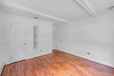 Perfectly positioned **north of Sound Avenue** in one of - photo 18