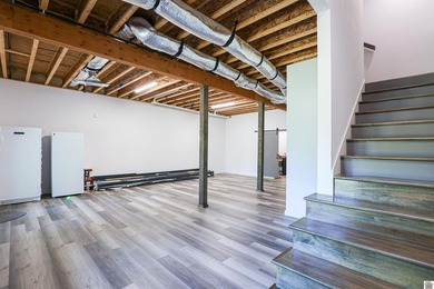 Year-round water views from every level of this 3 bedroom, 3 - photo 44