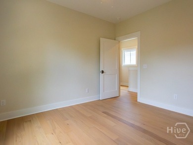 Fresh and imaginative Midtown Savannah new construction that's - photo 50