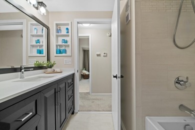 Beautifully updated 3BR/2BA first-floor condo in the rarely - photo 10