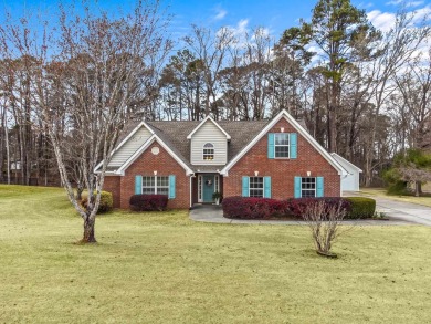 Lake Home For Sale in Eatonton, Georgia