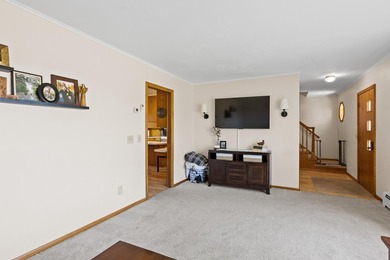 Enjoy beautiful views of Sauk Lake from this well-maintained 5 - photo 14