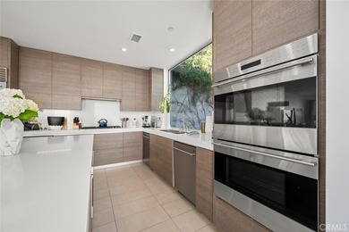 A Masterpiece of Modern Coastal Luxury. From kaleidoscopic - photo 17
