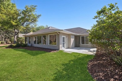 Live the Sun City dream in this expanded Longleaf model, one of - photo 20