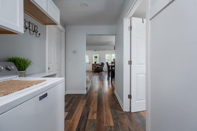 Move-In Ready & Completely Updated! Don't miss this beautifully - photo 20