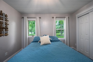 Move-In Ready & Completely Updated! Don't miss this beautifully - photo 22