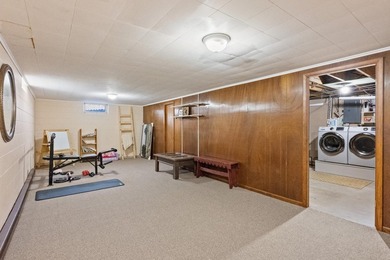 Enjoy beautiful views of Sauk Lake from this well-maintained 5 - photo 25