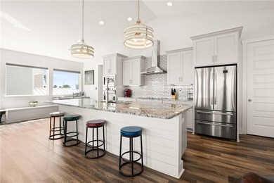 Gorgeous home provides the perfect coastal retreat as an - photo 7