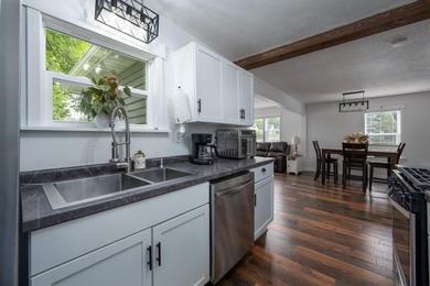 Move-In Ready & Completely Updated! Don't miss this beautifully - photo 27