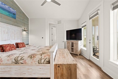 Gorgeous home provides the perfect coastal retreat as an - photo 10