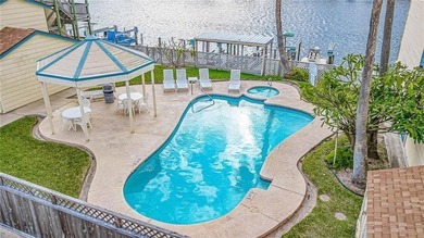 Fully renovated first-floor waterfront condo offering 1 bedroom - photo 3