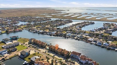 Fully renovated first-floor waterfront condo offering 1 bedroom - photo 4