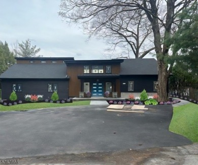 Lake Home For Sale in West Milford, New Jersey