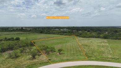Ready Build Site - 1.6 Acres in Gated Lake Subdivision! - photo 13