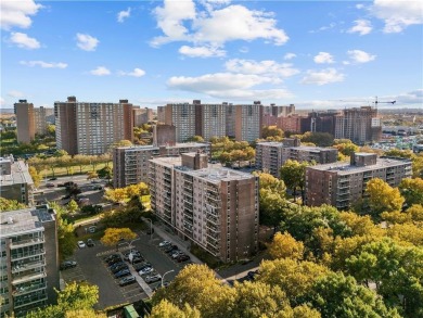 Meadowwood at Gateway, 4th floor, 1-bedroom *F* unit with a