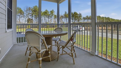 Welcome to The Townes at Ketchaponack in Westhampton Beach, a - photo 18