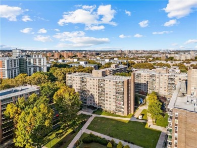 Meadowwood at Gateway, 4th floor, 1-bedroom *F* unit with a