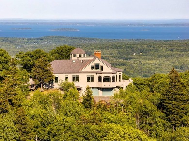 Perched atop Spruce Mountain, this stunning 36-acre estate - photo 1