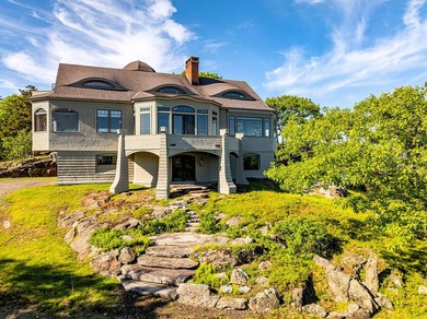 Perched atop Spruce Mountain, this stunning 36-acre estate - photo 3