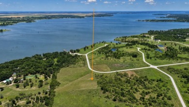 Ready Build Site - 1.6 Acres in Gated Lake Subdivision! - photo 6