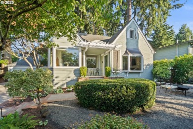 Lake Home For Sale in Lake Oswego, Oregon
