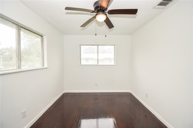 Just renovated!! Added another bedroom and large bathroom - photo 14