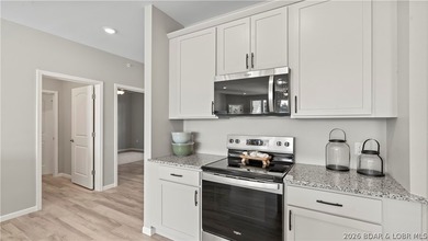 Discover the pinnacle of Lake of the Ozarks living at Niangua - photo 23