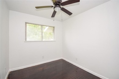Just renovated!! Added another bedroom and large bathroom - photo 25