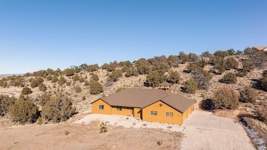 Welcome home! Charming, beautifully maintained 2,100 sq ft