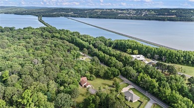 Welcome to 411 Marina Road! This 4 bedroom, 3 full bath, 1 half - photo 49