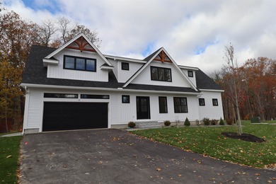 (private lake, pond, creek) Condo Active Under Contract in Exeter New Hampshire