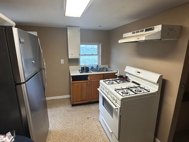 **Listing Attention:** This property presents a unique - photo 11