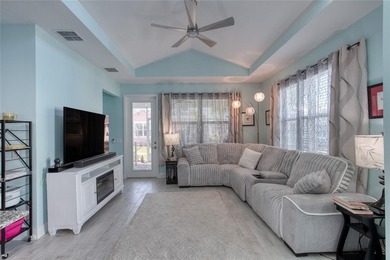 Welcome to this beautiful Aloha Cottage, the largest of the - photo 17