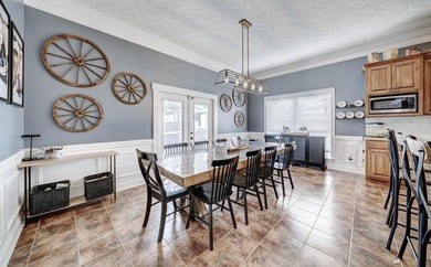 221 White Oaks Boulevard, where you can enjoy the space and - photo 18