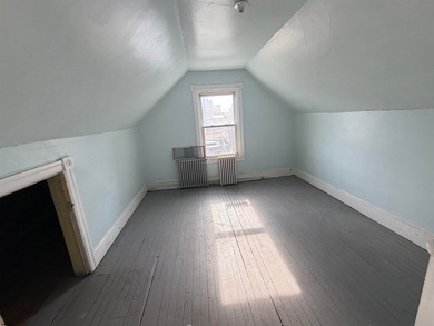 **Listing Attention:** This property presents a unique - photo 19