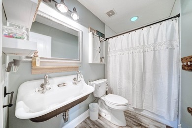 221 White Oaks Boulevard, where you can enjoy the space and - photo 32