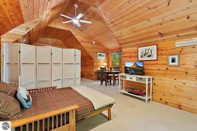 LOCATION, LOCATION, LOCATION. Experience Northern living at its - photo 32
